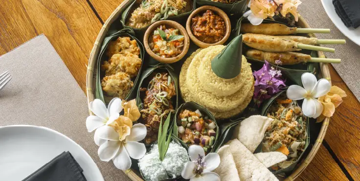 Nasi Tumpeng
