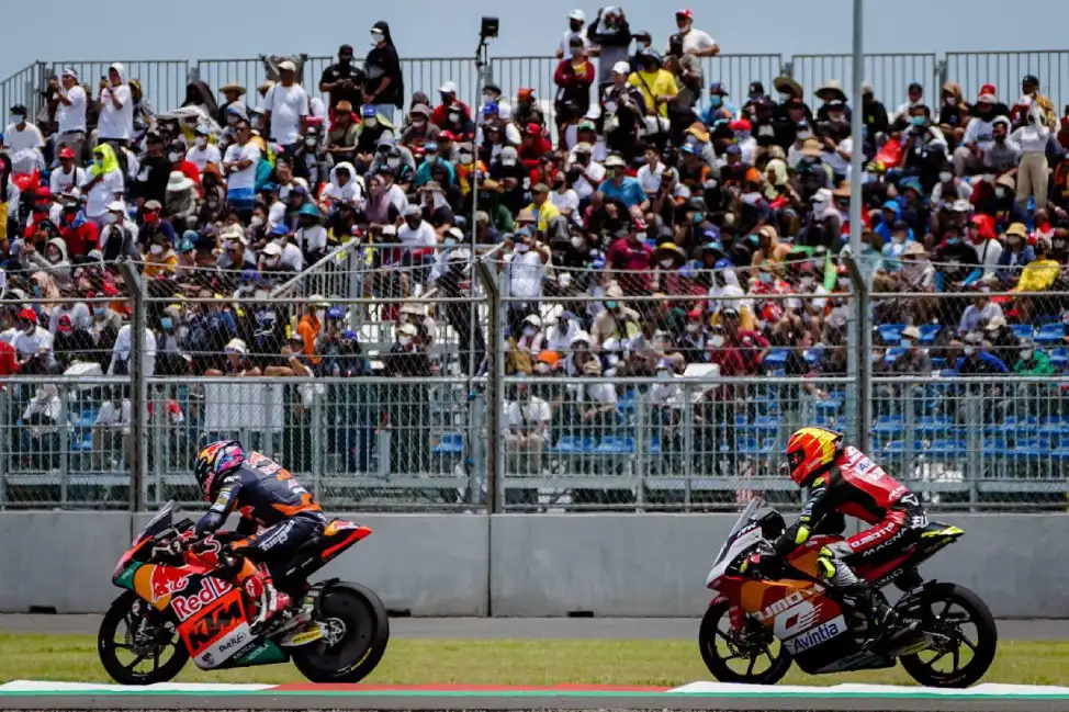 Discover the MotoGP schedule, ticket info, travel tips, and top attractions in Lombok for an unforgettable MotoGP experience.